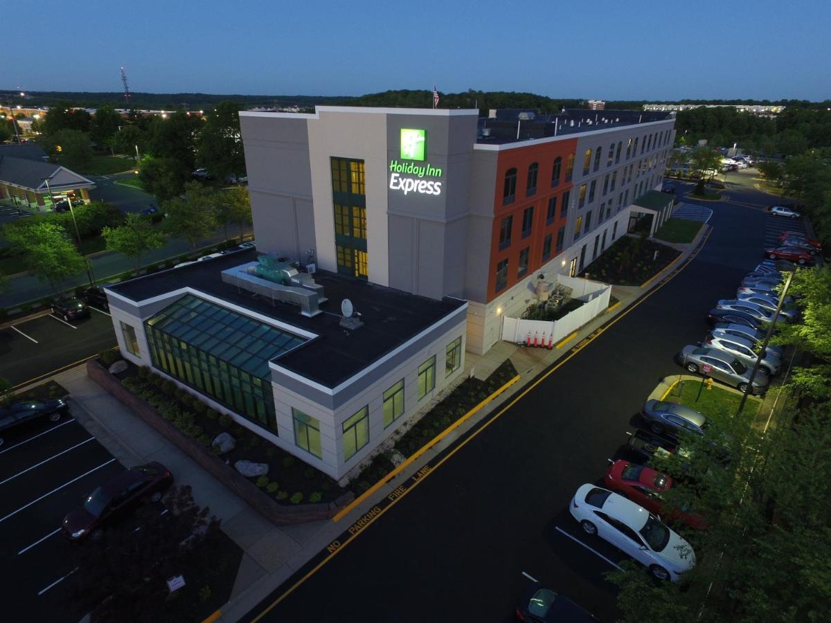 Holiday Inn Express Quantico - Stafford By Ihg Exterior foto